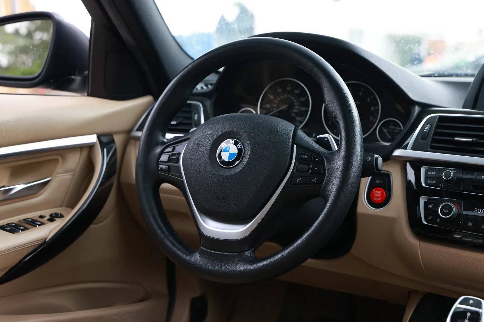 Used 2016 BMW 328i xDrive Sedan AWD/4WD image 29