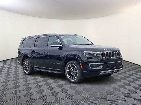 New 2025 Jeep Wagoneer L Series II w/ Premium Group I image 1