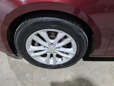 Used 2016 Chevrolet Malibu LT w/ Leather Package image 22