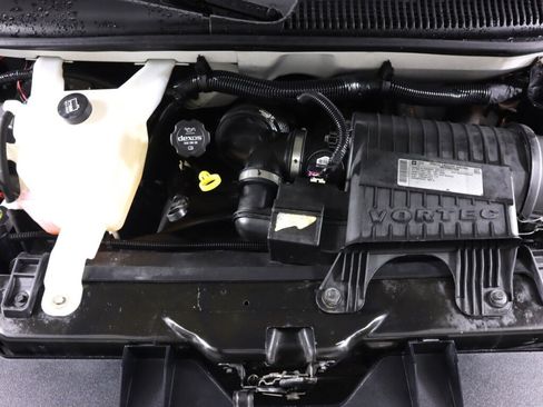 Used 2014 Chevrolet Express 1500 RWD image 32