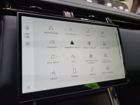 New 2026 Land Rover Range Rover Velar Dynamic SE image 31