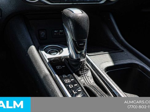 Used 2024 Nissan Sentra SV FWD image 33