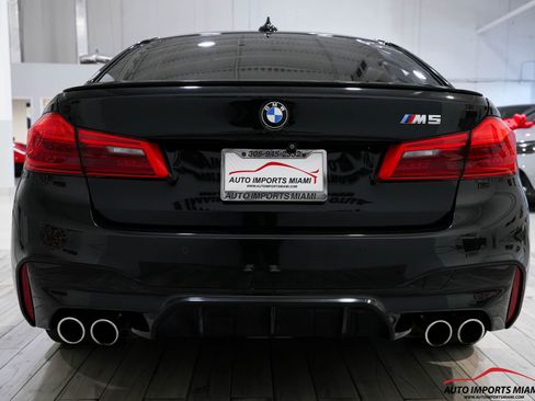 Used 2018 BMW M5 AWD image 21