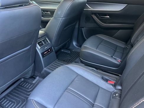 Used 2024 MAZDA CX-90 3.3 Turbo w/ Preferred Plus AWD/4WD image 12