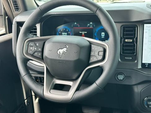 New 2026 Ford Bronco Badlands AWD/4WD image 6