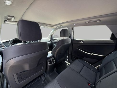 Used 2018 Hyundai Tucson Value AWD/4WD image 21