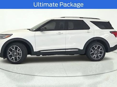 Certified 2025 Ford Explorer Platinum w/ Ultimate Package AWD/4WD image 2