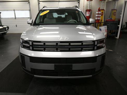 Used 2026 Hyundai Santa Fe SEL AWD/4WD image 3