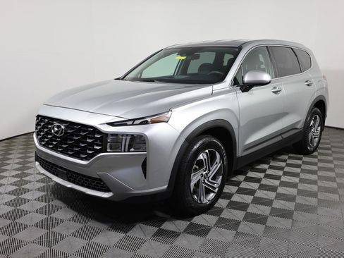 Used 2023 Hyundai Santa Fe SE FWD image 1
