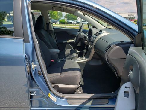 Used 2012 Toyota Corolla S w/ Preferred Accessory Pkg FWD image 17