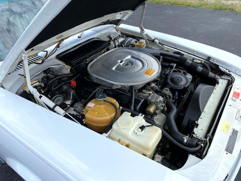 Used 1989 Mercedes-Benz 560 SL image 39