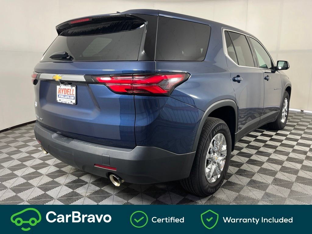 Used 2023 Chevrolet Traverse LS AWD/4WD image 5