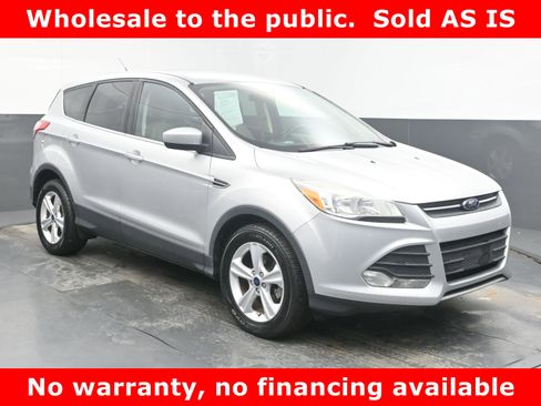 Used 2016 Ford Escape SE image 1