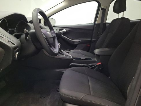 Used 2018 Ford Focus SEL FWD image 17