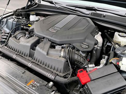 Used 2025 Cadillac CT5 V w/ LPO, ONYX Package image 34