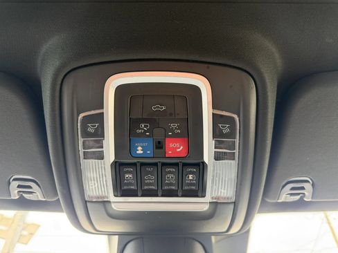 Used 2021 RAM 1500 Laramie w/ Sport Appearance Package AWD/4WD image 21