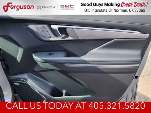 New 2026 Buick Enclave Preferred w/ Power Package FWD image 38
