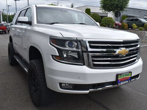 Used 2015 Chevrolet Tahoe LT AWD/4WD image 3