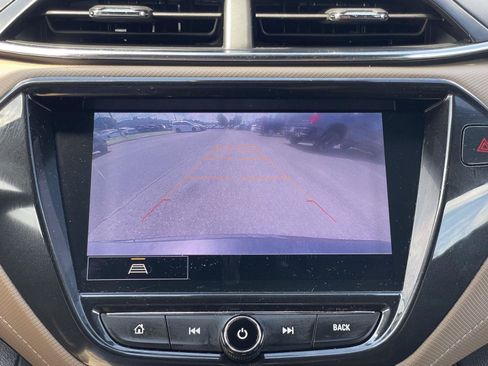 Used 2021 Chevrolet TrailBlazer ACTIV w/ Sun and Liftgate Package AWD/4WD image 10