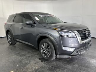 Certified 2022 Nissan Pathfinder S video 2