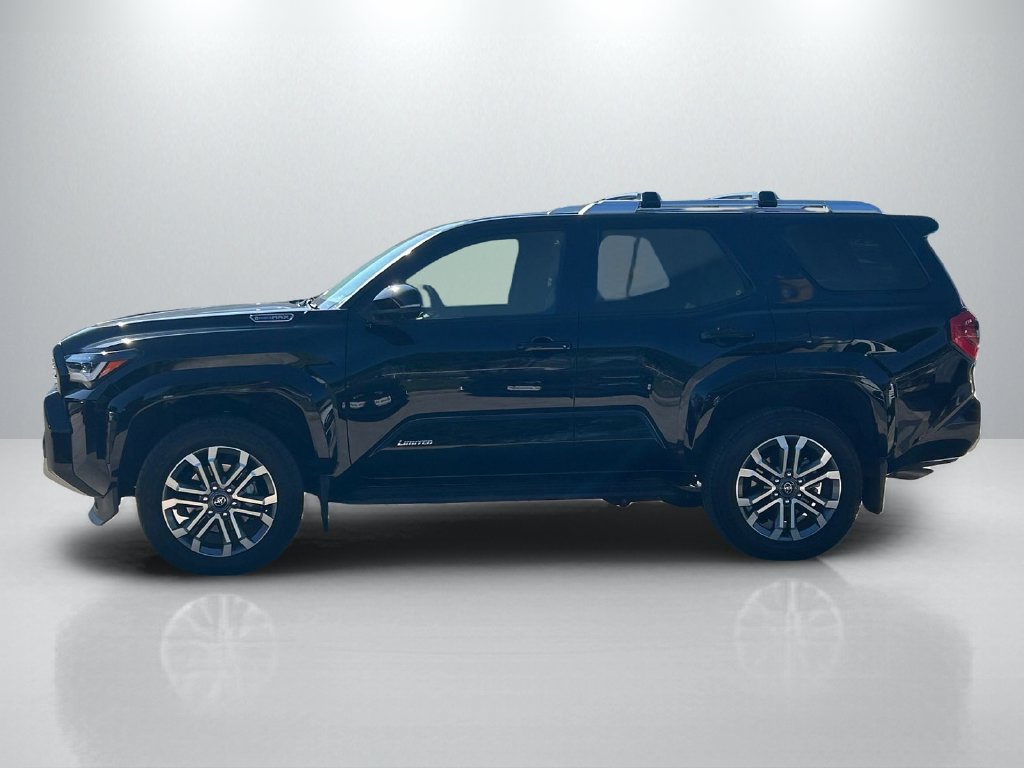 Certified 2025 Toyota 4Runner Limited AWD/4WD image 8