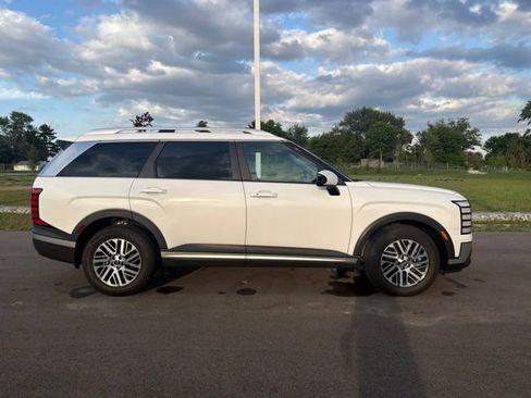 Used 2026 Hyundai Palisade SEL AWD/4WD image 17