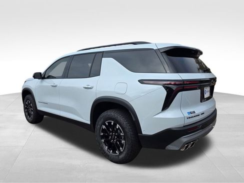 New 2026 Chevrolet Traverse Z71 w/ Enhanced Driving Package image 5