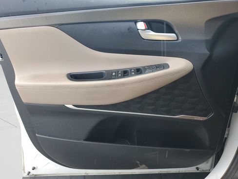 Used 2019 Hyundai Santa Fe Limited AWD/4WD image 19