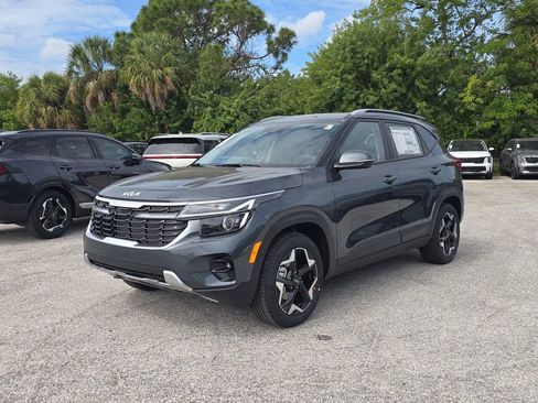 New 2026 Kia Seltos S FWD image 4