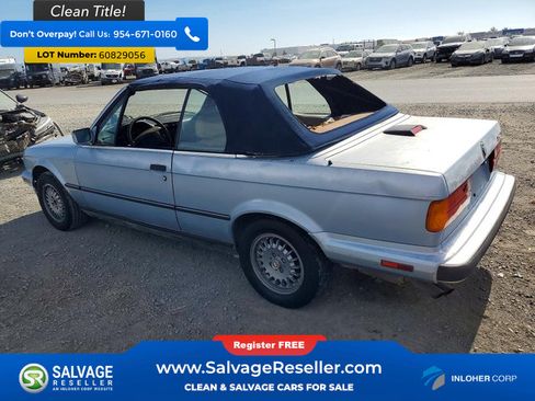 Used 1991 BMW 325i Convertible RWD image 3