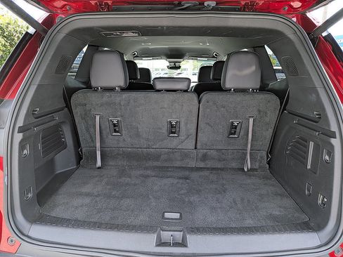 Certified 2026 GMC Acadia Elevation w/ Elevation Premium Package FWD image 69