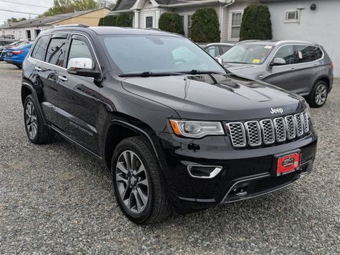Used 2017 Jeep Grand Cherokee Overland AWD/4WD image 1