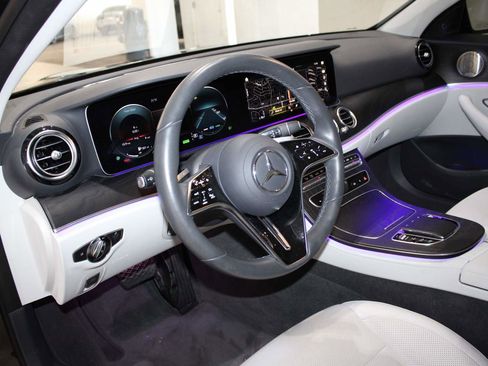 Used 2023 Mercedes-Benz E 450 4MATIC Sedan image 12