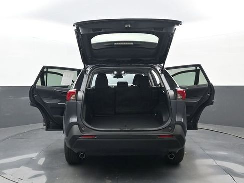 Used 2023 Toyota RAV4 LE AWD/4WD image 35