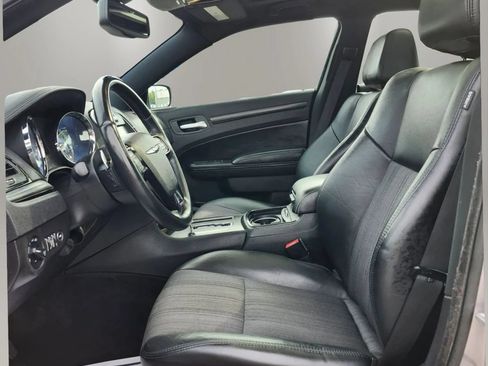 Used 2013 Chrysler 300 S AWD/4WD image 12