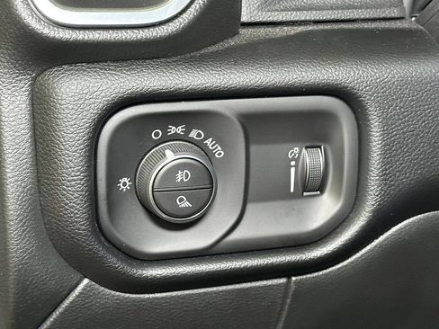 New 2026 RAM 2500 Big Horn AWD/4WD image 21