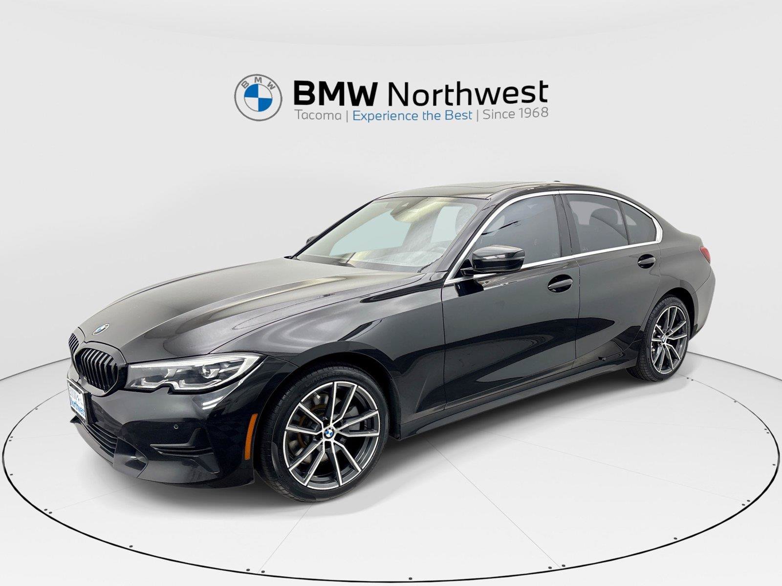 Used 2019 BMW 330i xDrive Sedan w/ Premium Package AWD/4WD image 1