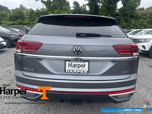 Used 2020 Volkswagen Atlas Cross Sport SEL Premium AWD/4WD image 4