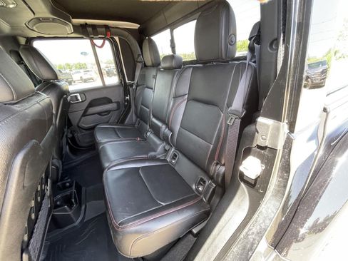Used 2021 Jeep Gladiator Rubicon AWD/4WD image 42