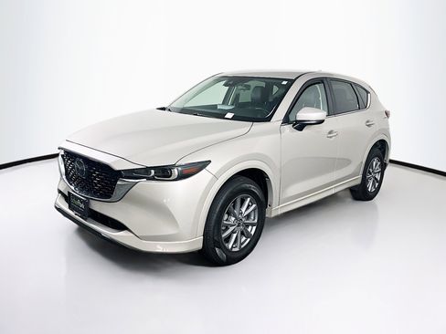 Used 2025 MAZDA CX-5 AWD 2.5 S w/ Select Package image 3