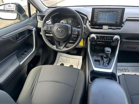 Certified 2019 Toyota RAV4 LE FWD image 15