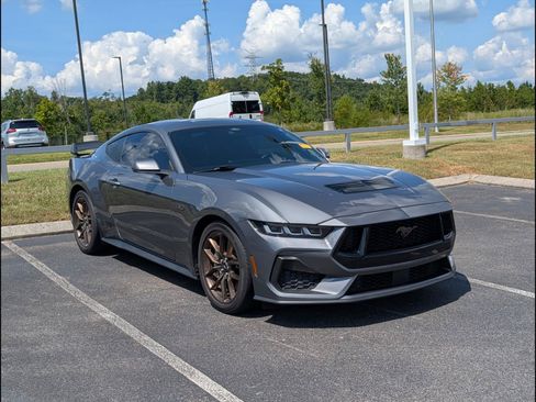 Used 2024 Ford Mustang GT Premium RWD image 2