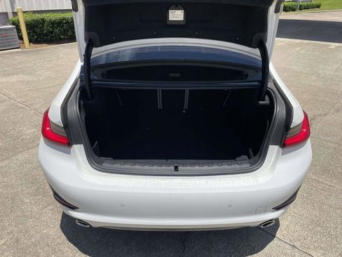 Used 2019 BMW 330i Sedan RWD image 10