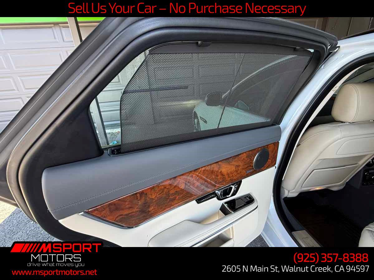 Used 2019 Jaguar XJ L Portfolio RWD image 37
