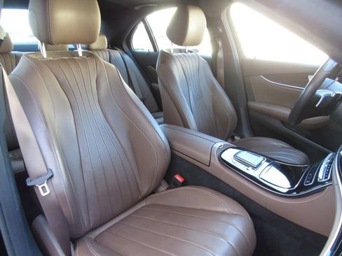 Used 2021 Mercedes-Benz E 350 4MATIC Sedan image 19