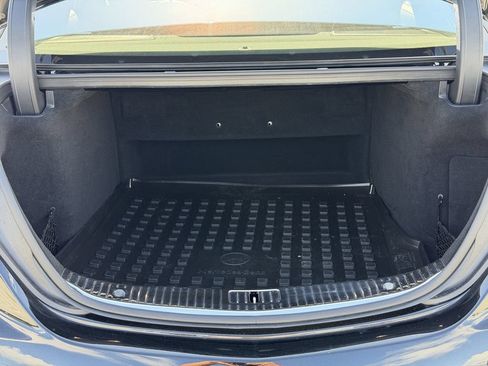 Used 2015 Mercedes-Benz S 550 Sedan image 26