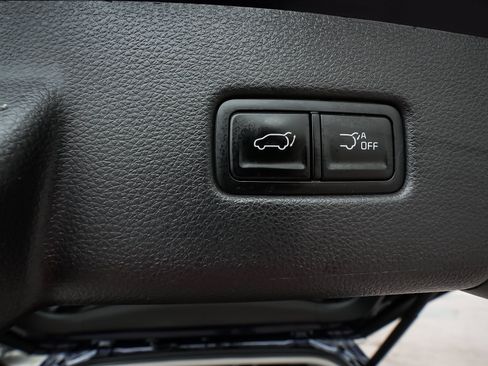 Used 2025 Kia Carnival EX FWD image 55