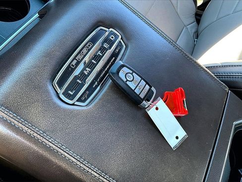 Used 2019 Ford F250 Limited w/ FX4 Off-Road Package image 35