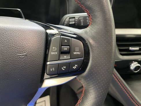 Used 2025 Ford Explorer ST-Line w/ ST-Line Street Pack image 30