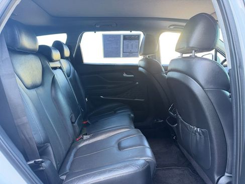 Used 2019 Hyundai Santa Fe FWD image 18